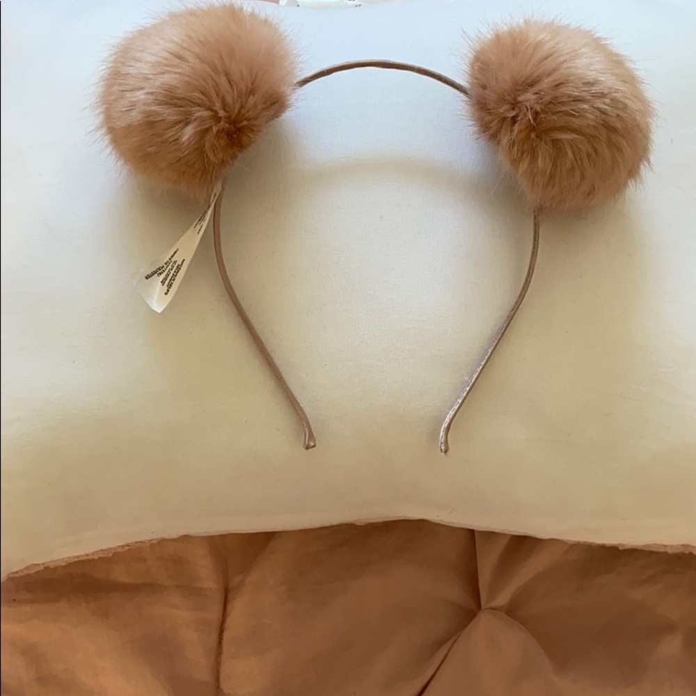 Pom Pom Headband